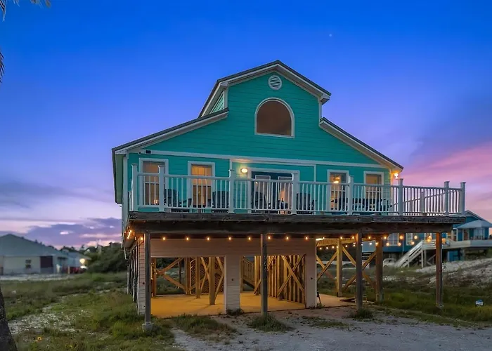 Shore Reflections - Oceanview Escape, Steps To Beach, 2 King Beds & Games! *