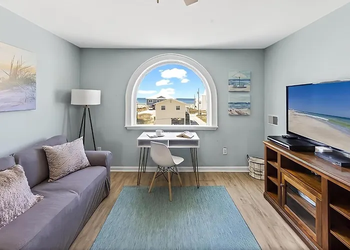 Shore Reflections - Oceanview Escape, Steps To Beach, 2 King Beds & Games! Holiday home Gulf Shores